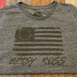 Red White Blue Apparel Women's Gray Short Sleeve Betsy Ross Tee